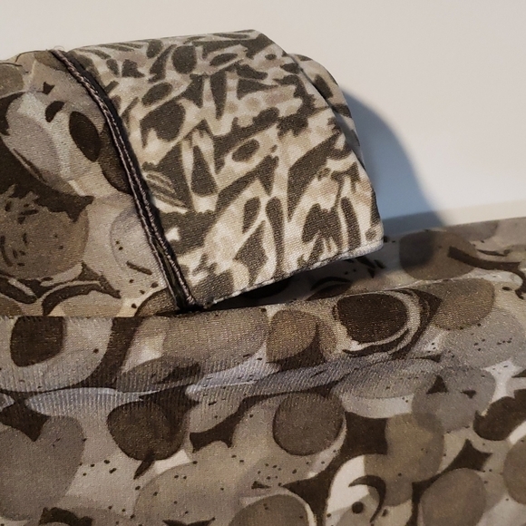 Susan Graver Geo Print Top - Picture 5 of 7